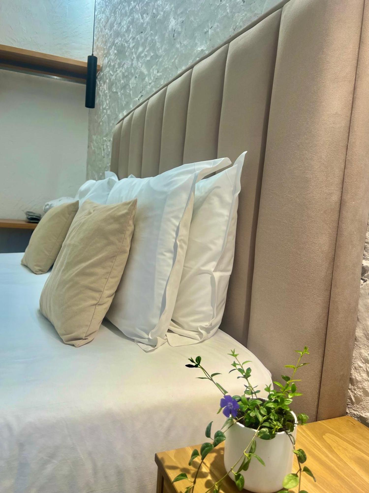 Hotel Aatu - Adults Only Peratallada Dış mekan fotoğraf